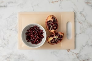 Preparazione Tartare di manzo con nastri di carote, melagrana e sedano - Fase 1