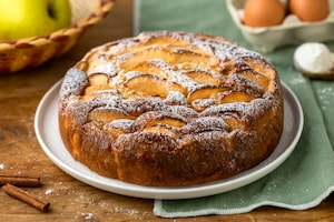 Preparazione Torta di mele e mascarpone - Fase 3