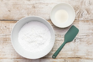 Preparazione Torta speziata con frutta secca senza glutine - Fase 4