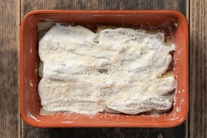 Preparazione Cardi gratinati con besciamella - Fase 2