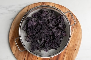 Preparazione Cavolo riccio viola in padella  - Fase 1