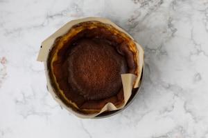 Preparazione Cheesecake basca - Fase 2