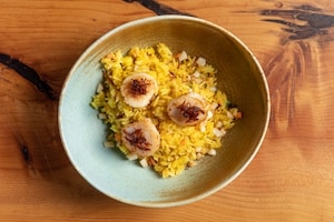 Preparazione Riso d'oro con zafferano, capesante e salsa XO - Fase 3