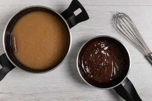 Preparazione Champurrado (cioccolata calda messicana) - Fase 2