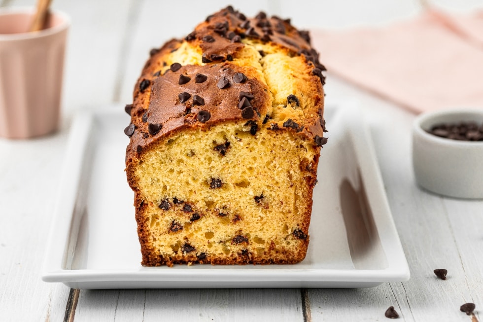 Plumcake alla ricotta e gocce di cioccolato ricetta