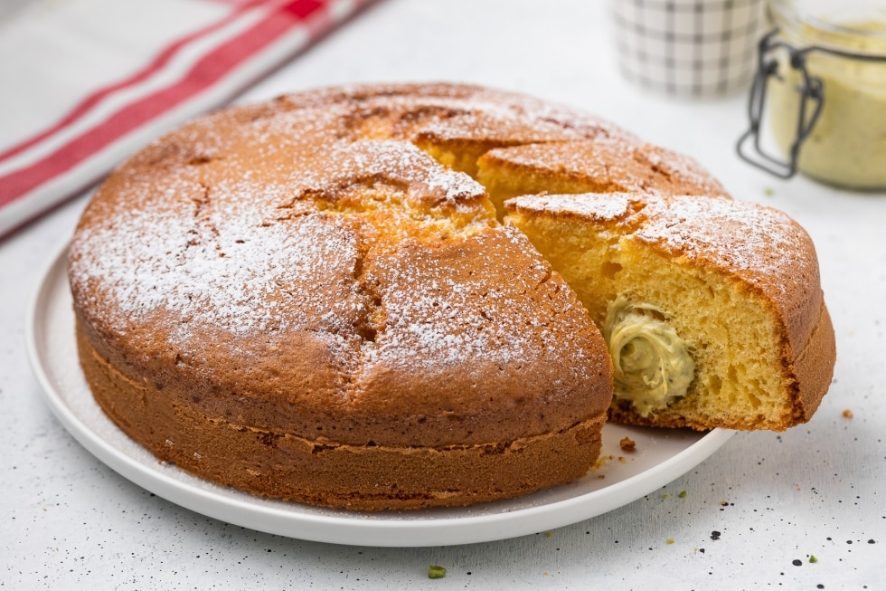 Torta Nua alla crema di pistacchio ricetta