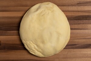 Preparazione Calzoni di kamut con asparagi e uovo - Fase 3