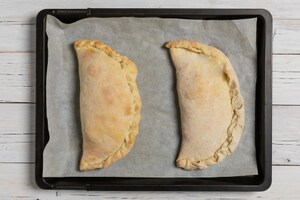 Preparazione Calzoni di kamut con asparagi e uovo - Fase 6