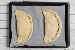 Preparazione Calzoni di kamut con asparagi e uovo - Fase 5