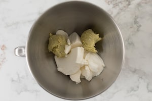 Preparazione Cheesecake al pistacchio - Fase 2