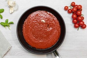 Preparazione Rigatoni alla pizzaiola fatti in casa - Fase 3