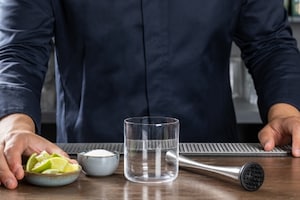 Preparazione Caipirinha  - Fase 1