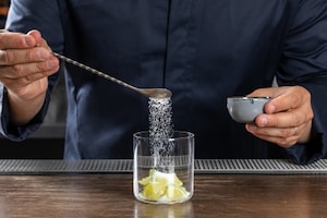 Preparazione Caipirinha  - Fase 2