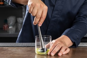 Preparazione Caipirinha  - Fase 2