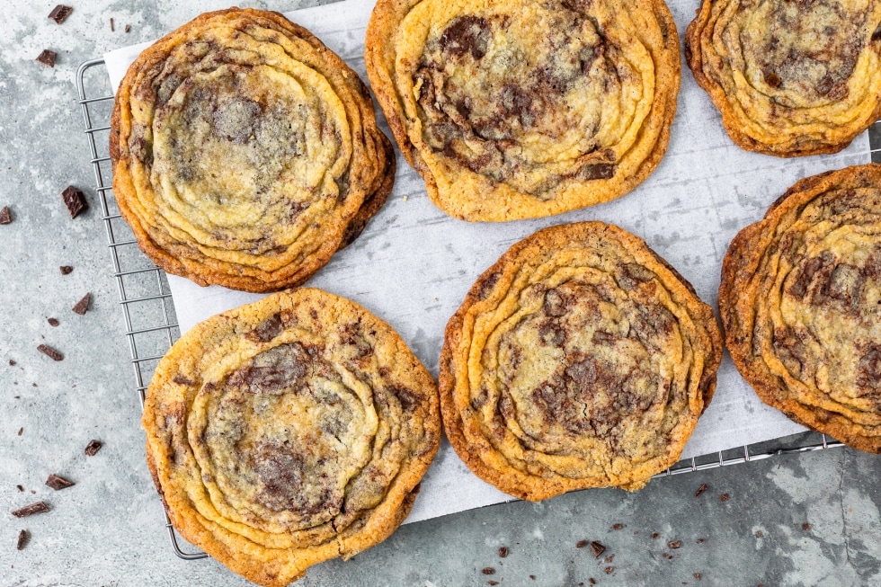 Giant chocolate chip cookies  ricetta