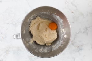 Preparazione Giant chocolate chip cookies  - Fase 2