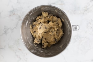 Preparazione Giant chocolate chip cookies  - Fase 3