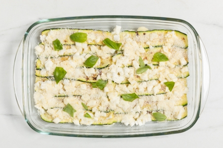 Preparazione Parmigiana di zucchine e patate  - Fase 3 Preparazione Parmigiana di zucchine e patate  - Fase 3