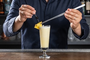 Preparazione Piña Colada - Fase 4