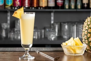 Preparazione Piña Colada - Fase 4