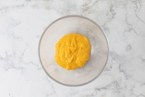 Preparazione Semifreddo al passion fruit - Fase 2