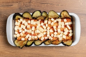 Preparazione Timballo di pasta alla Norma - Fase 4