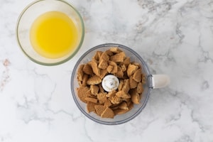 Preparazione Torta fredda allo yogurt - Fase 1