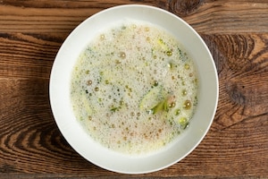 Preparazione Frittata di albumi con zucchine e gamberetti - Fase 3