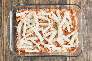 Preparazione Parmigiana di fiori di zucca - Fase 3