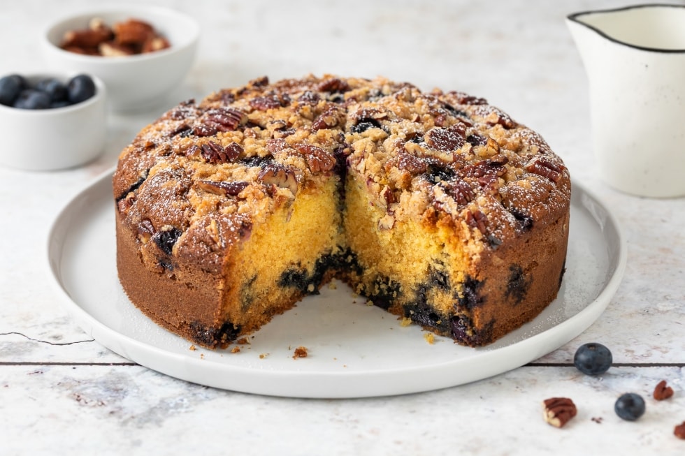 Torta con mirtilli e noci pecan ricetta