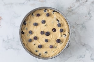 Preparazione Torta con mirtilli e noci pecan - Fase 3