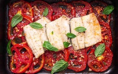 Branzino e pomodori al forno