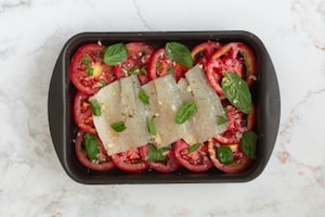 Preparazione Branzino e pomodori al forno - Fase 1