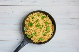 Preparazione Spaghetti alla Gennaro - Fase 3