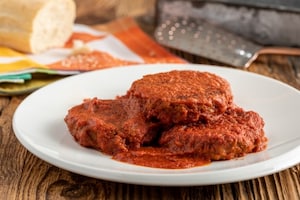 Preparazione Burger alla pizzaiola con carne vegetale  - Fase 2