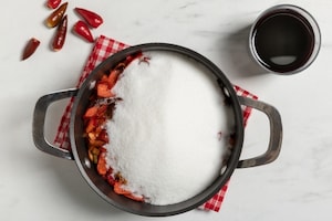 Preparazione Confettura di peperoncini piccanti - Fase 3