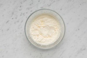 Preparazione Crema al mascarpone senza uova - Fase 1