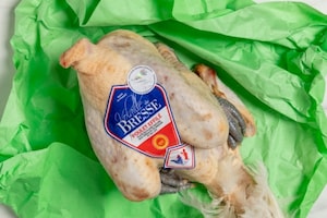Preparazione Pollo di Bresse al forno - Fase 1