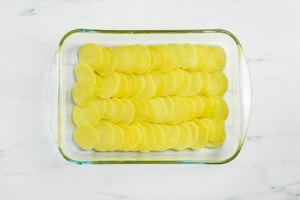 Preparazione Sgombro con patate al forno - Fase 1