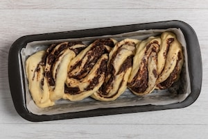 Preparazione Babka al cioccolato - Fase 7