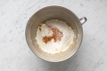 Preparazione Biscotti di Halloween - Fase 1 Preparazione Biscotti di Halloween - Fase 1