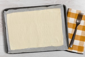 Preparazione Sfogliata di ricotta e pomodorini con pesto di pistacchi al basilico - Fase 2