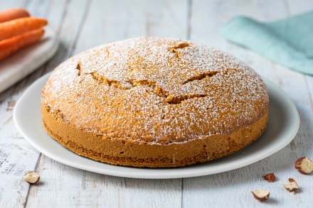 Preparazione Torta di carote e nocciole - Fase 5 Preparazione Torta di carote e nocciole - Fase 5