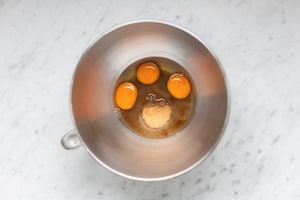 Preparazione Torta di carote e nocciole - Fase 2