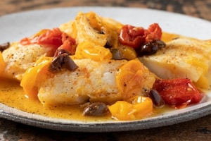 Preparazione Baccalà con pomodorini del Piennolo - Fase 3