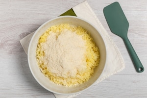 Preparazione Cappellacci di patate e funghi - Fase 3