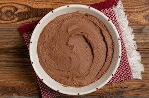 Preparazione Crema al mascarpone e cioccolato senza uova - Fase 2