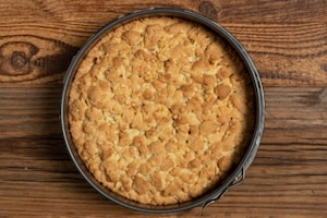 Preparazione  Crostata frolla con crema bianca alle nocciole - Fase 3