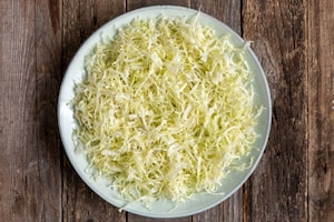 Preparazione Insalata di cavolo cappuccio - Fase 1