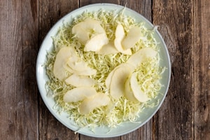 Preparazione Insalata di cavolo cappuccio - Fase 1